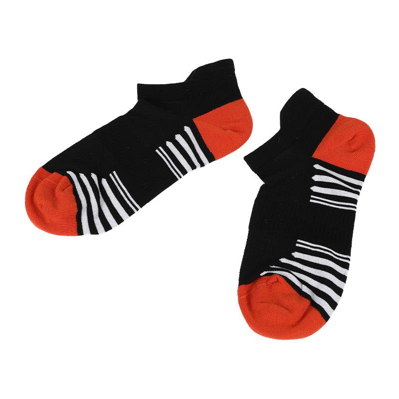 Hot-selling ladies invisible toe arch surport Y-stitched heel stripe ankle socks with blister tab
