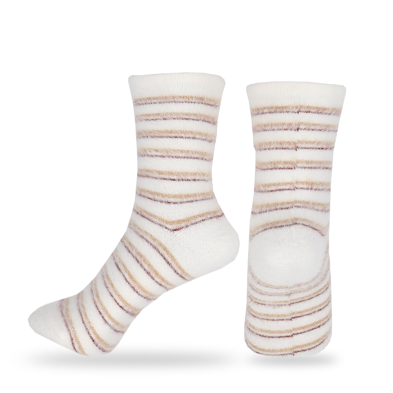 Wholesale or custom artificial-marten winter design pattern thermal warm socks 