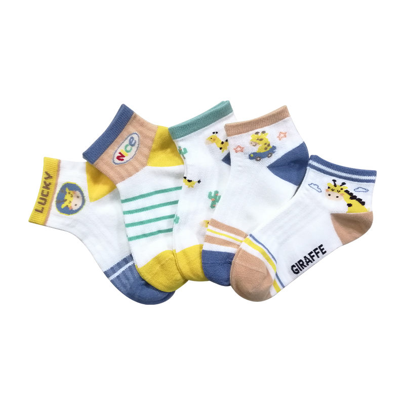 Sweet and lovely breathable mesh pattern low cut children socks