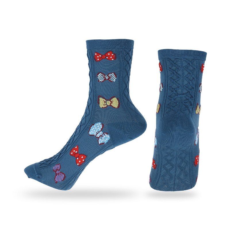Wholesale or custom ladies fashion invisible toe middle tube socks with embossment bows 