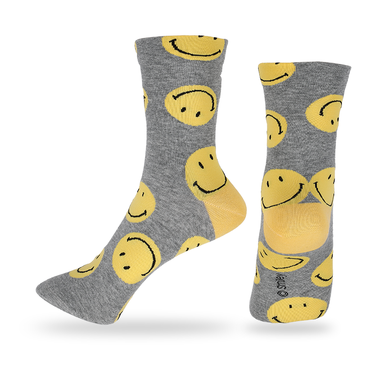 Wholesale men anti-bacteria and sweat absorption provides moisture wicking properties for added comfort smiley patterned casual crew socks