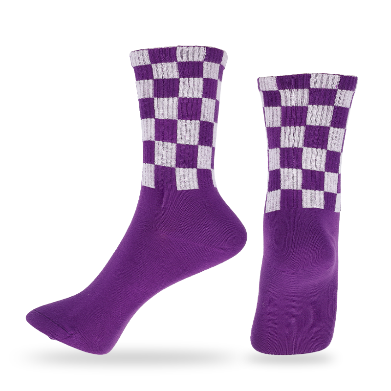 Customized logo accept ladies plaid patterned basketball camping jogging boxing tennis baseball golf and mountaineering sports quarter socks crew socks