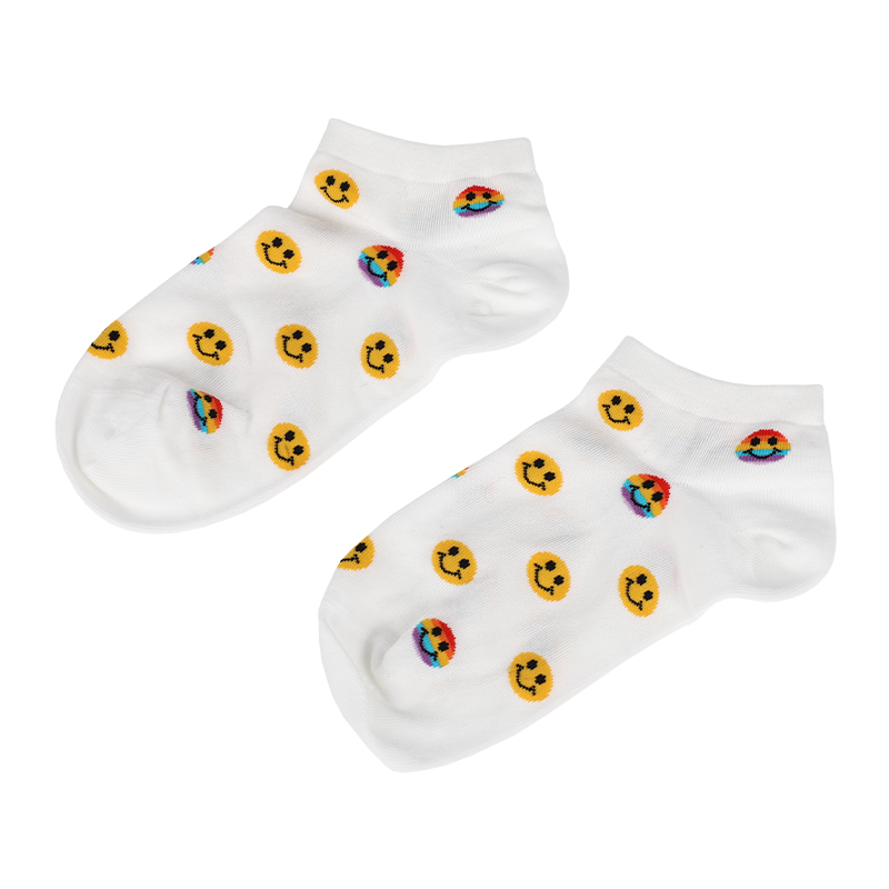 Wholesale or custom ladies smiley emoji face patterned sneaker socks 