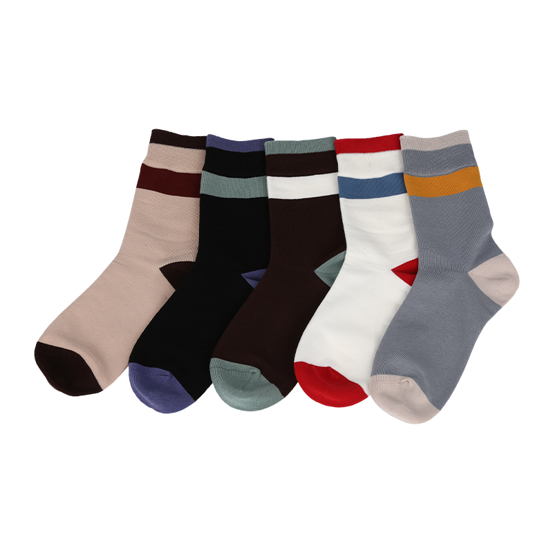 Wholesale or custom men nice pattern dress casual socks 
