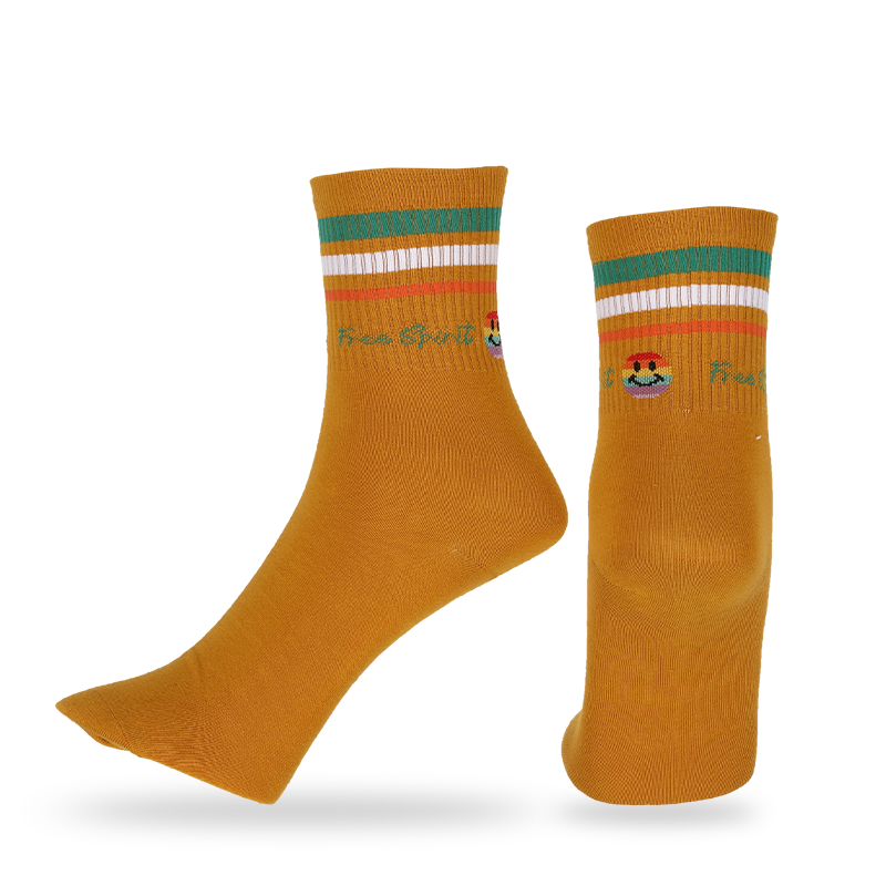 Casual,dress or custom emoji face pattern streetwear socks made from high quality combed cotton men classic quarter socks with smiley pattern and stripes
