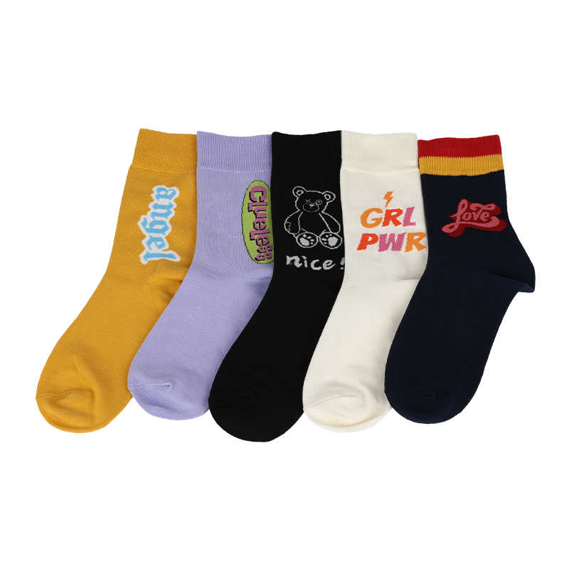  Custom colours and designs for men classic crew socks with letters