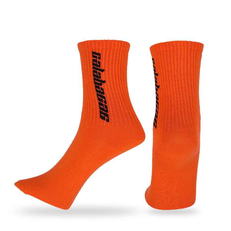 Wholesale men casual sport quarter socks with stay-up technology