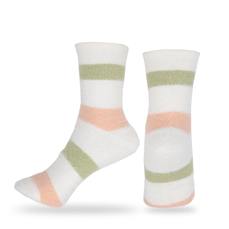 Wholesale or custom artificial-marten winter design pattern thermal warm socks 